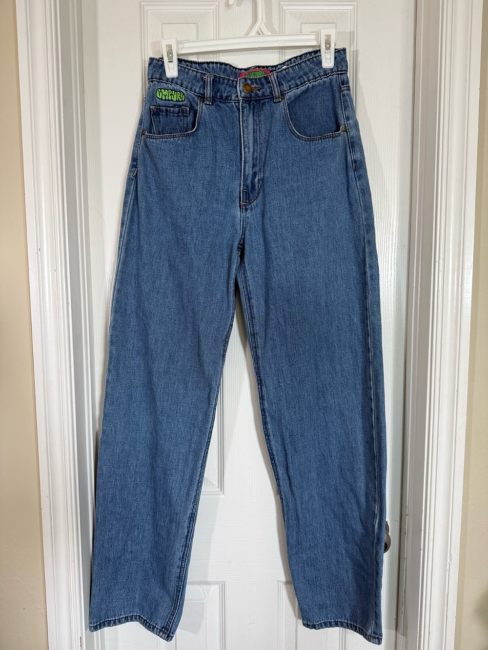 Empyre Tori Blue Denim Straight Leg High Waisted Jeans Size 4